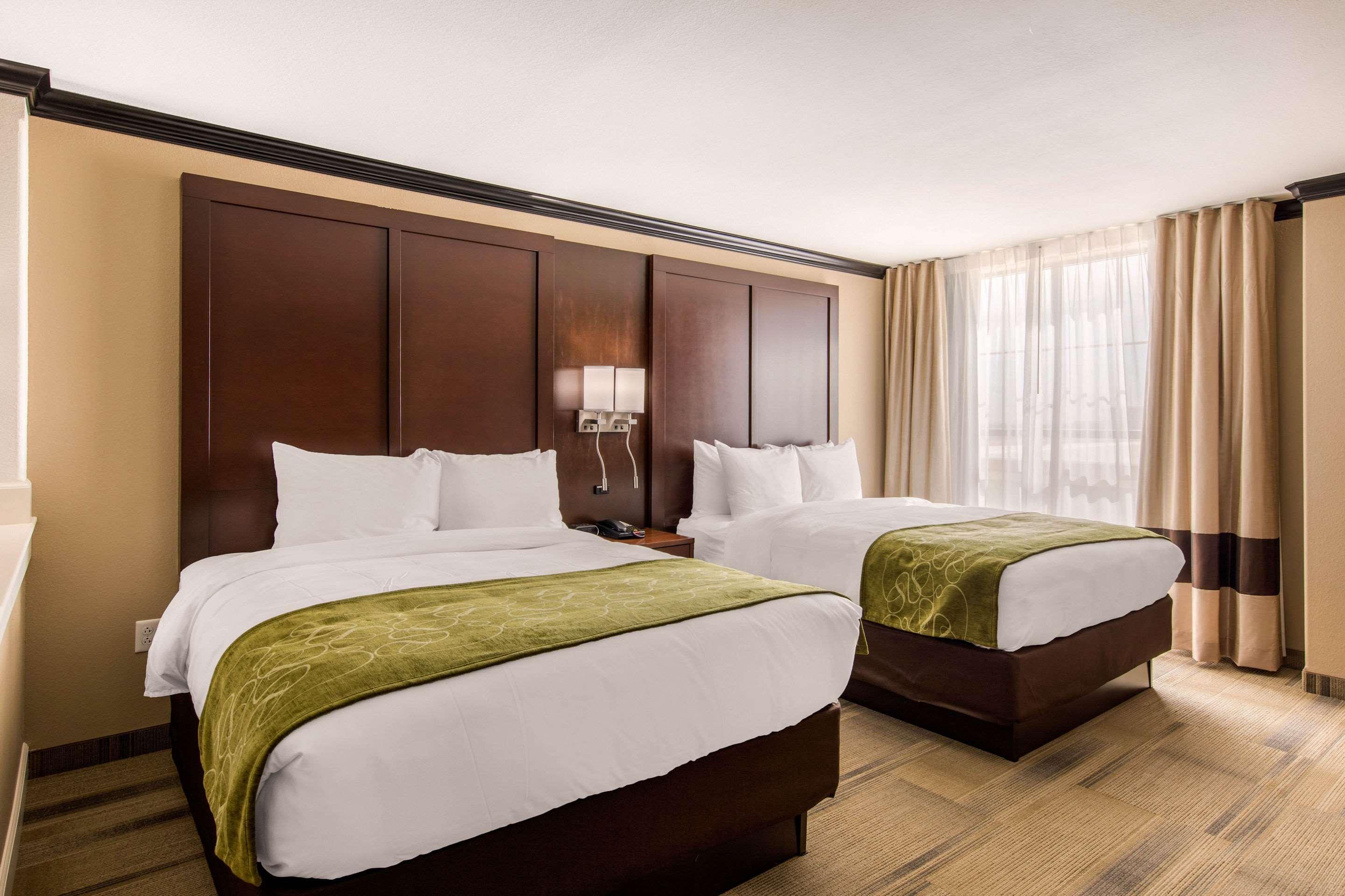 Comfort Suites Ліберал Екстер'єр фото